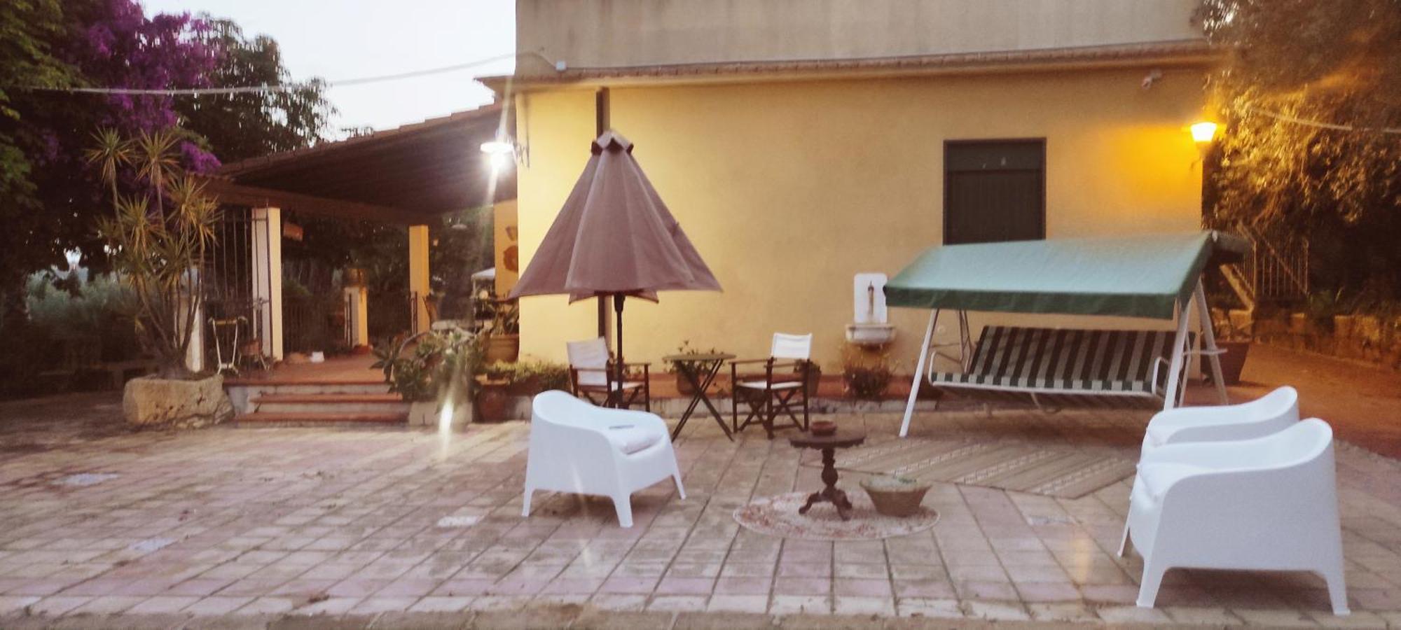 Donna Caterina House, Autentica Oasi Di Confort E Relax Nel Cuore Della Sicilia Pietraperzia 外观 照片